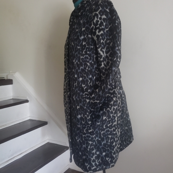 Ann Taylor Loft Mid Length Jacket - Picture 3 of 16